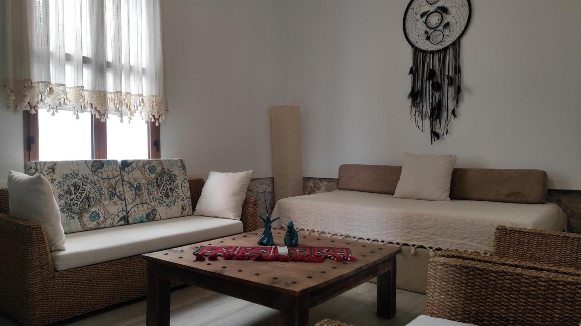 Mystic Guest House Famagusta Фамагуста Екстериор снимка